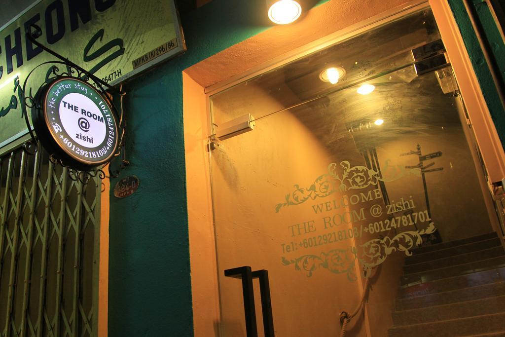 The Room @ Zishi Kota Bharu Esterno foto