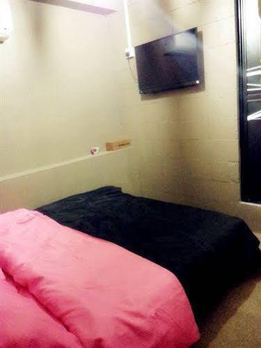 The Room @ Zishi Kota Bharu Esterno foto